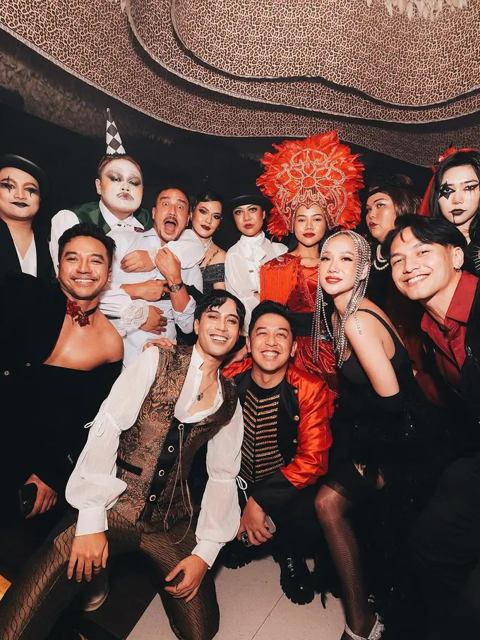 Pesta Geng Aries (Instagram/yurayunita)