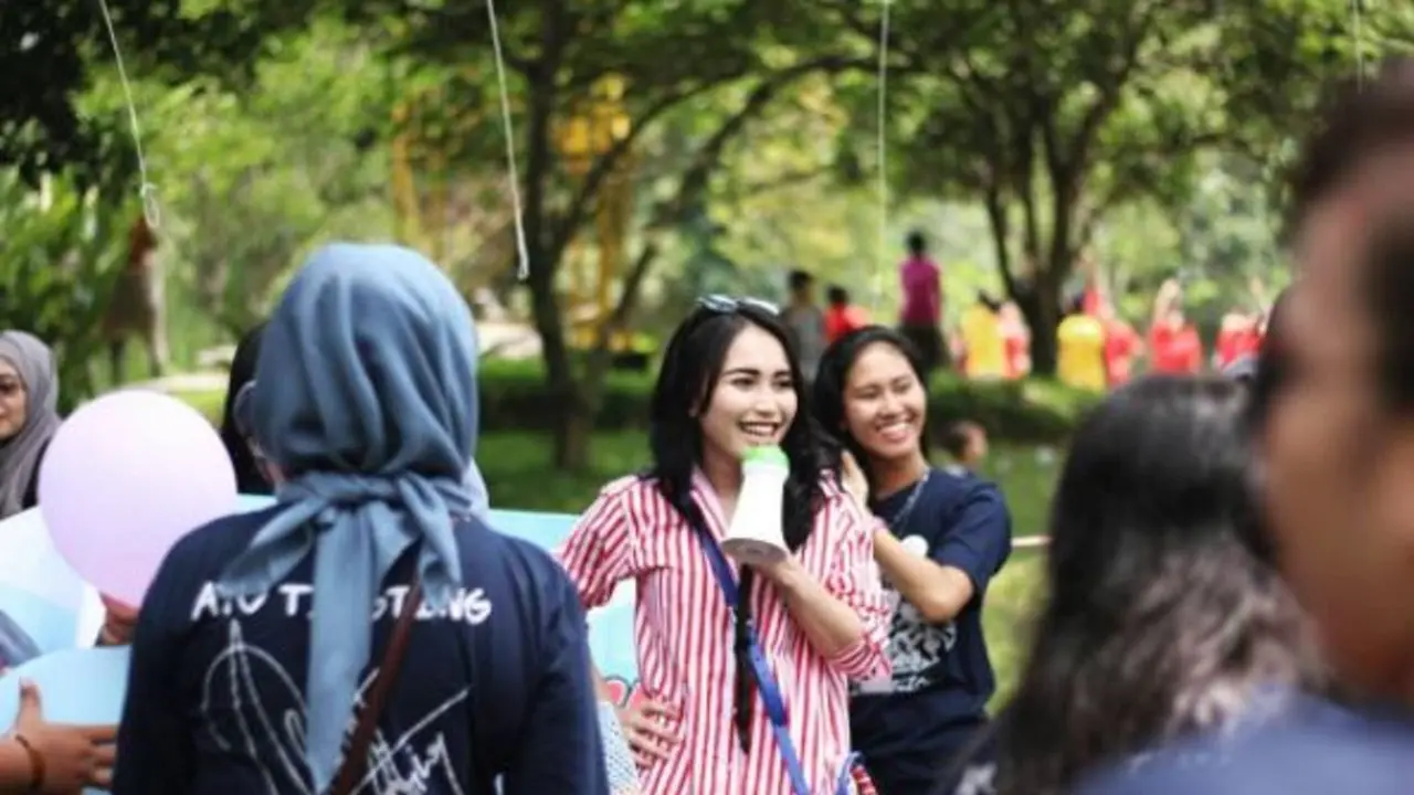 [Bintang] Ayu Ting Ting