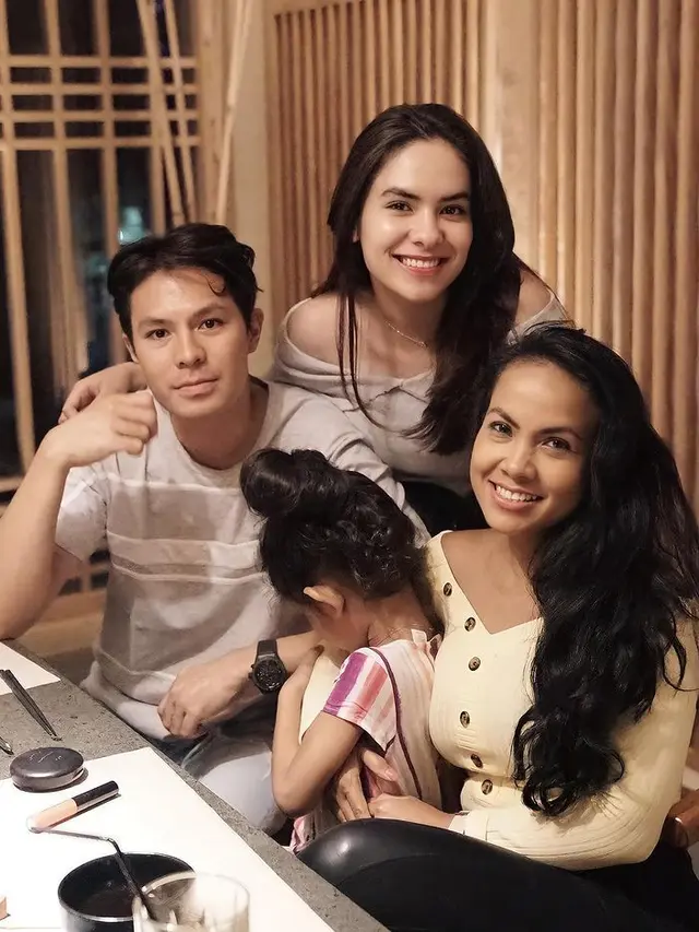 Steffi Zamora dan Baby Shak (Foto: Instagram/@steffizamoraaa)