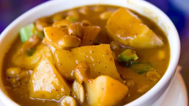 [Bintang] Kari Massaman