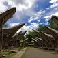 Rumah adat di Tana Toraja (foto: Discoveryourindonesia.com)