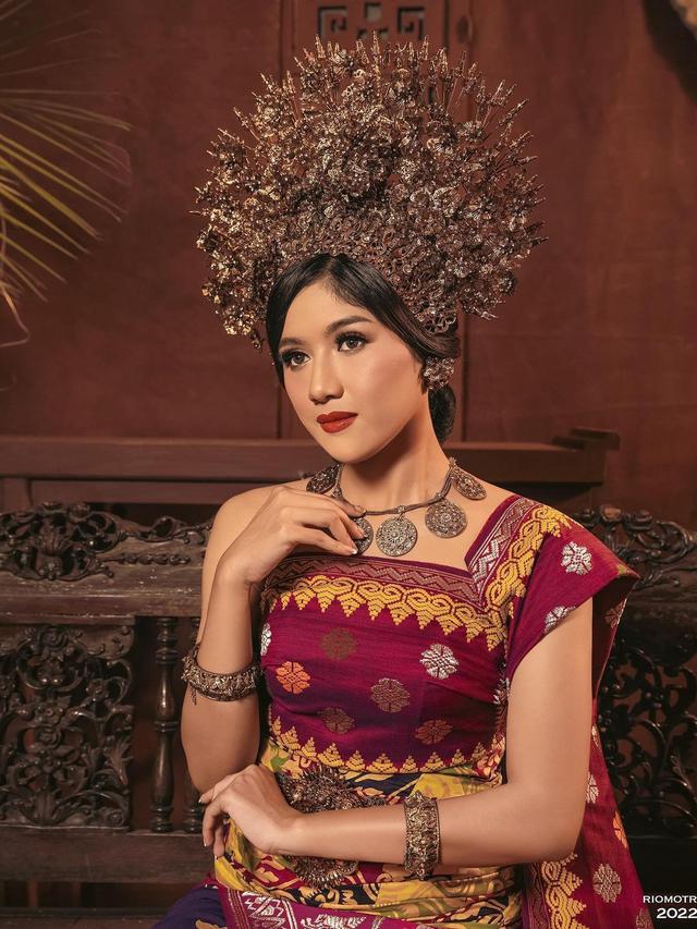 Erina Gudono. (Foto: Rio Motret dari Instagram @erinagudono)