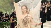 Met Gala 2025 Angkat Tema Superfine: Tailoring Black Style, Picu Penolakan Keras