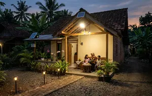 18 Rekomendasi Lampu Tenaga Surya untuk Rumah Hemat Listrik Terbaik dan Paling Awet