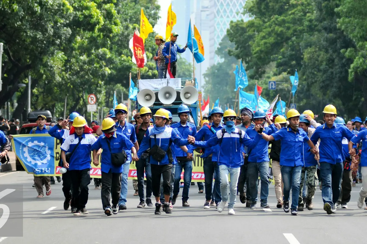 20151210-Buruh-Serbu-MA-Jakarta-YR