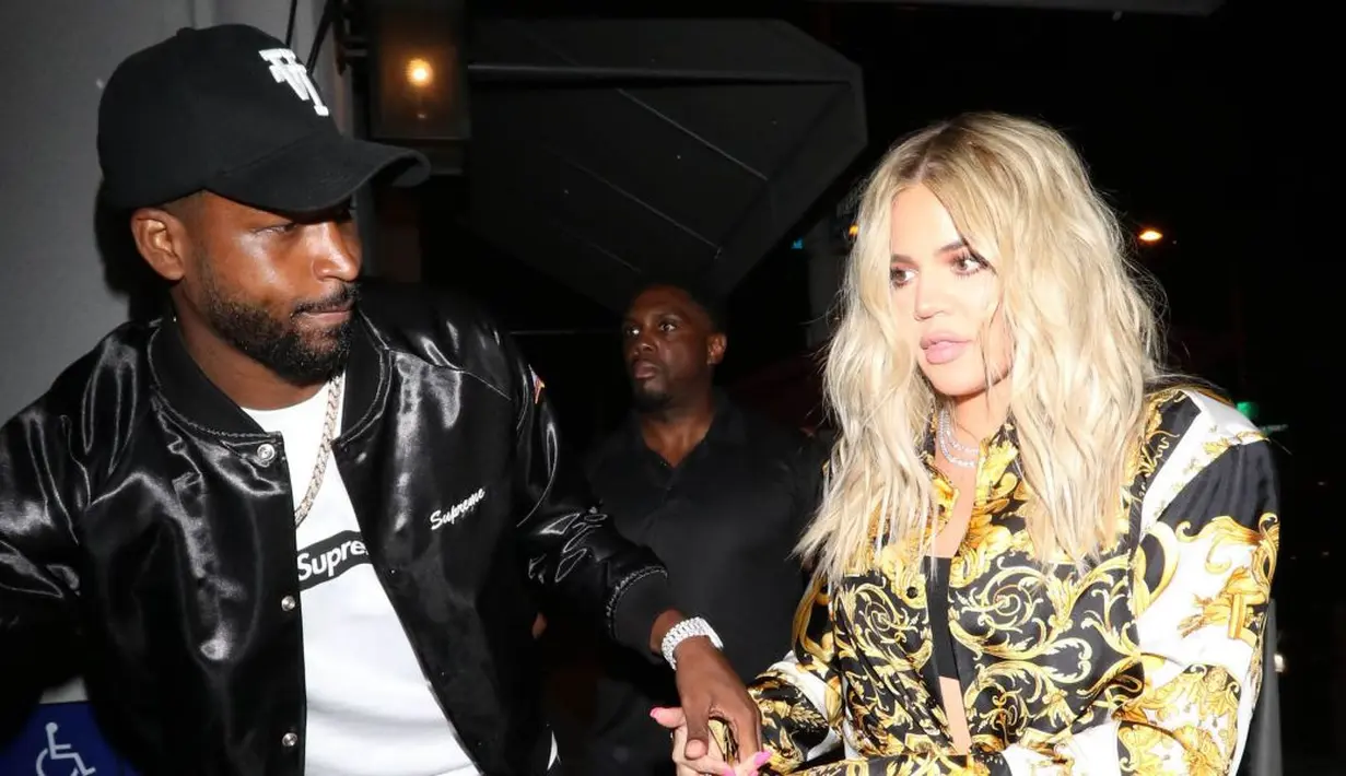 Bahkan Khloe Kardashian dan Tristan Thompson sempat libura ke Mexico bersama dengan Kendall Jenner dan Ben Simmons. (BET Networks)