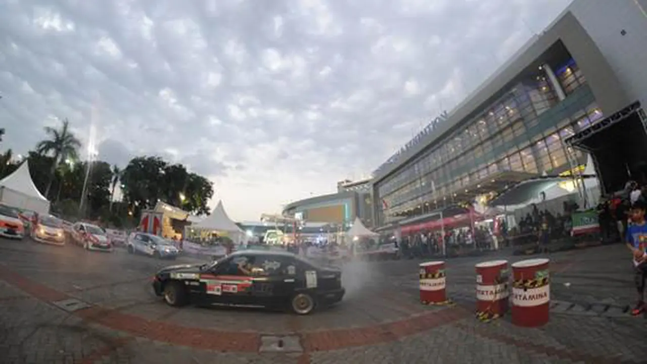 Pameran Otomotif Surabaya Cetak Transaksi Rp 318 Miliar