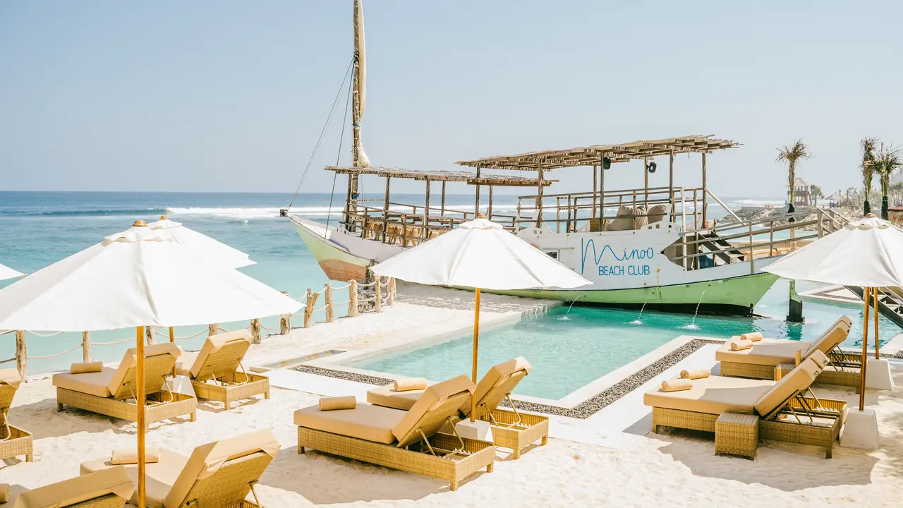 Minoo Beach Club
