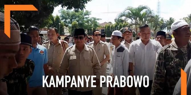 VIDEO: Prabowo Berziarah ke Makam Pahlawan Nasional