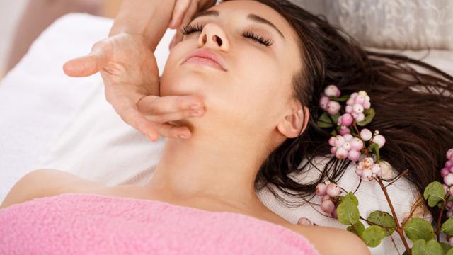 Ilustrasi perawatan wajah