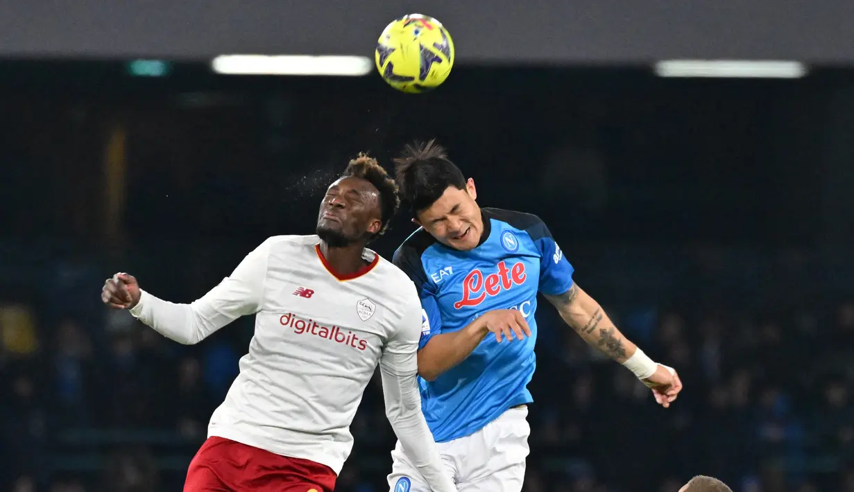 Kim Min-jae akan mengenakan nomor 3 di Bayern. (AFP/Andreas Solaro)