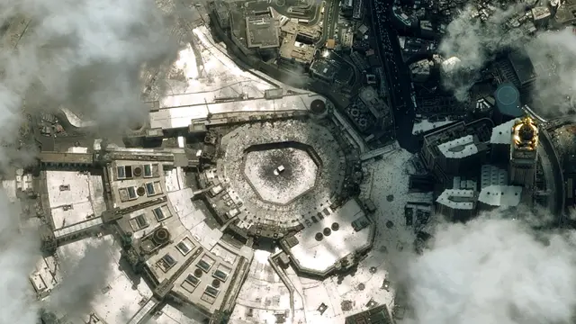 FOTO: Melihat Kemegahan Masjidil Haram dari Udara