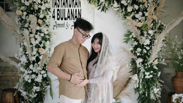 Adinda Azani gelar tasyakuran 4 bulan kehamilan (Foto: hellomalica/dindazani)