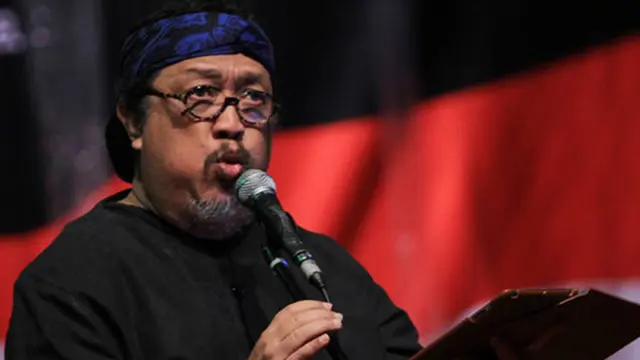 Aktor senior Didi Petet meninggal dunia karena penyakit asam lambung tinggi yang dideritanya. Almarhum telah membintangi banyak film dan teater yang juga mengharumkan industri perfilman Indonesia.