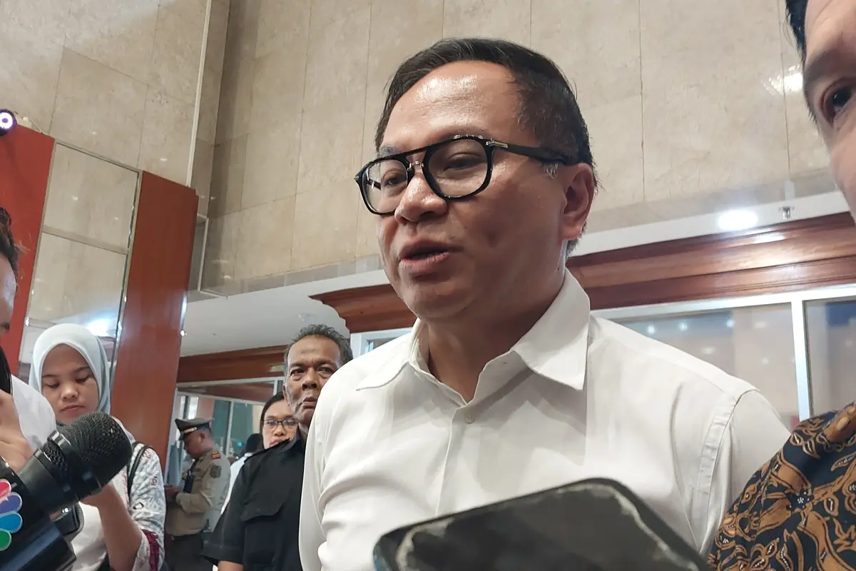 Wakil Menteri BUMN Kartika Wirjoatmodjo dalam Rapat Kerja bersama Komisi VI DPR RI, di Jakarta, Senin (2/9/2024). (Arief/Liputan6.com)