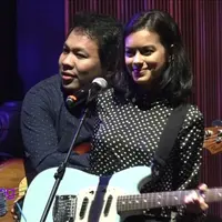 Bermusik di genre jazz, RnB Soul dan blues, membuat Eva Celia semakin serius dengan musik, di dalam karyanya sang ayah ikut serta selalu membantu anaknya.