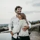 Dalam astrologi, koneksi mendalam dapat dikaitkan dengan karakter, elemen, hingga posisi planet dalam birth chart. (Foto/Dok: Unsplash)