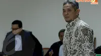 Selasa (8/4/14), mantan Direktur Operasi PT Adhi Karya, Teuku Bagus Muhammad Noor jalani sidang perdana kasus korupsi Hambalang di Pengadilan Tipikor, Jakarta (Liputan6.com/Johan Tallo)