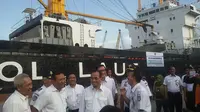 Menteri Perhubungan Budi Karya Sumadi melepas Kapal Tol Logistik Natuna di Pelabuhan Tanjung Priok.