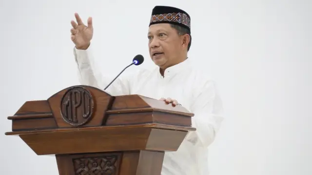 Tito Karnavian Buka Puasa Bersama Masyarakat Pidie Jaya, Tegaskan Percepatan Infrastruktur dan Hunian Tetap