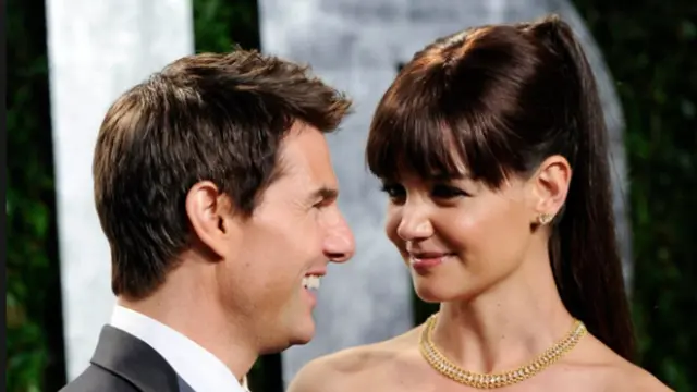 Tom Cruise dan Katie Holmes