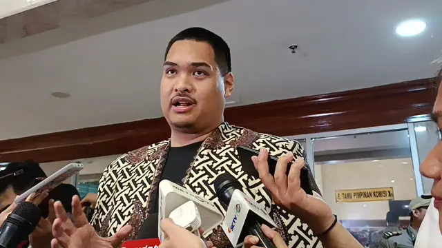 Menteri Pemuda dan Olahraga atau Menpora Dito Ariotedjo langsung turun tangan mengecek kondisi usai viral venue hingga akses ke PON XXI Aceh-Sumut 2024 memprihatinkan.