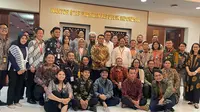 Kepala Staf Presiden, Jenderal TNI (Purn.) Moeldoko Bersama 21 tokoh muda membahas terobosan aksi dan kebijakan demi mewujudkan ketahanan pangan dan kualitas nutrisi nasional di Kantor Staf Presiden, Jakarta. (Ist)