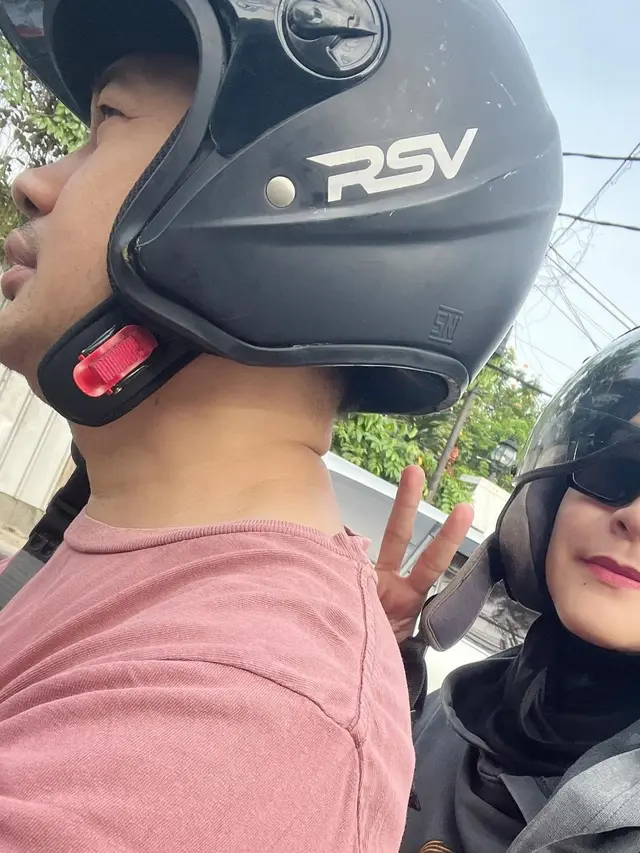 Hanung Bramantyo dan Zaskia Adya Mecca (Instagram/zaskiadyamecca)