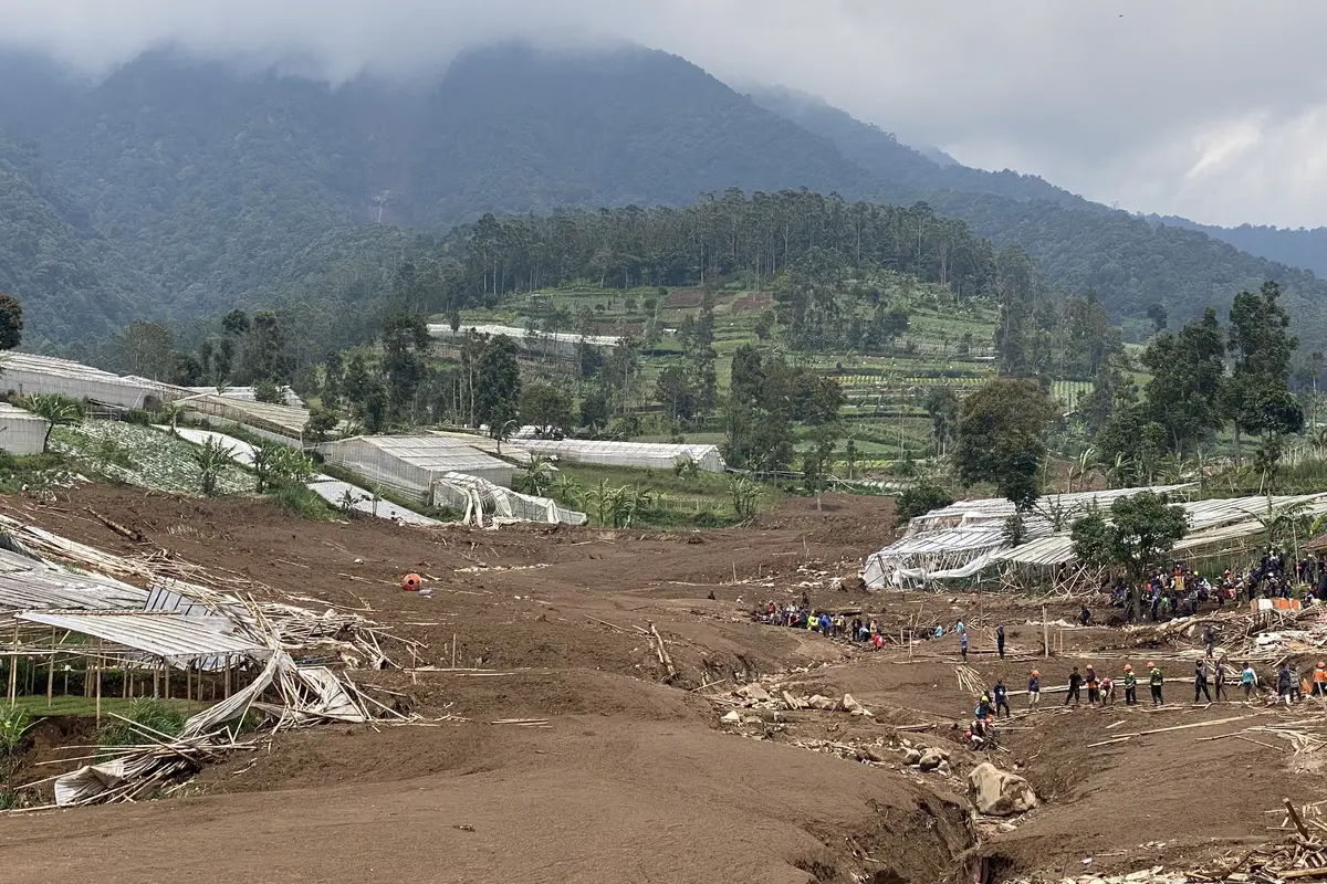 Longsor di Cisarua Bandung Barat. (Liputan6.com/Dikdik Ripaldi)