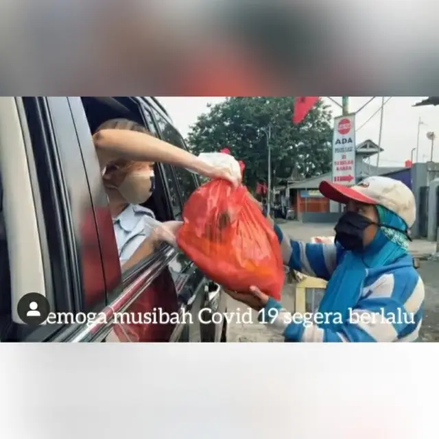 Maia Estianty diketahui menghimpun bantuan bagi masyarakat terdampak wabah virus corona Covid-19 (https://www.instagram.com/p/CAGLxI-niou/)
