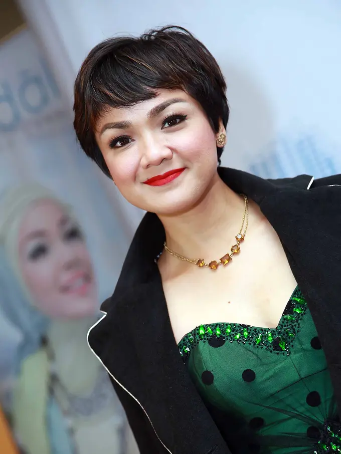 [Bintang] Nirina Zubir