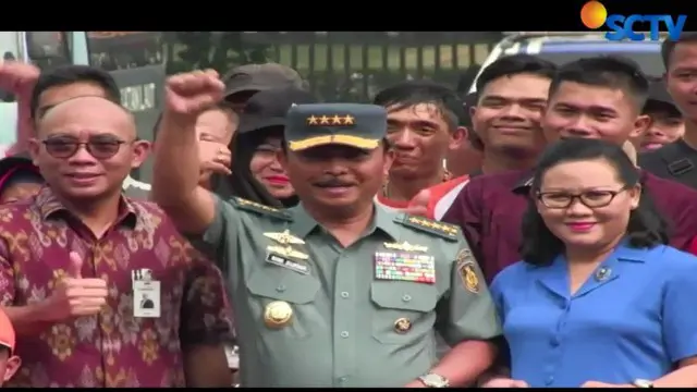 KSAL Lepas Rombongan Mudik Gratis Prajurit TNI AL