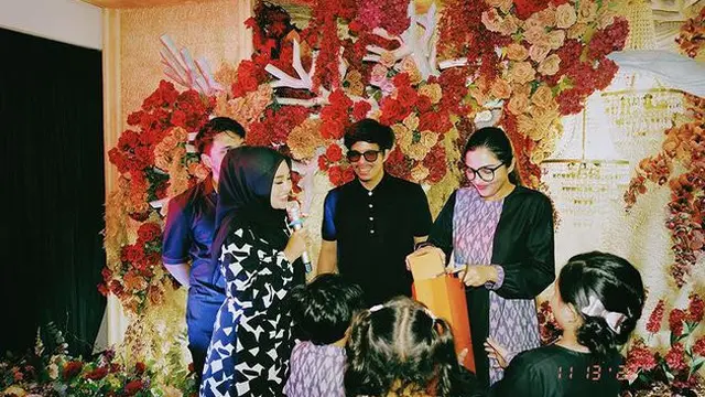 Dapat Kejutan Mewah, Ini 7 Potret Pesta Ulang Tahun Ashanty Bersama Keluarga Besar