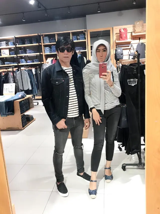 Terpaut Usia 18 Tahun, Ini 6 Potret Parto dan Istri Kedua