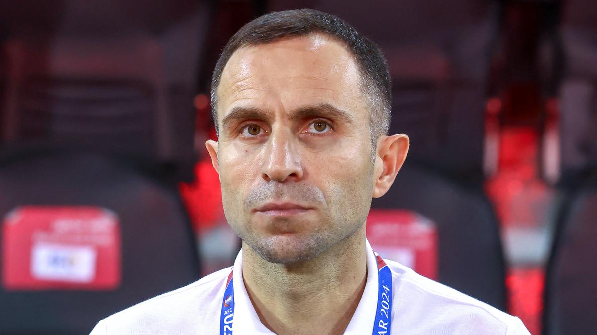 Foto: Sepak Terjang Timur Kapadze, Pelatih Jempolan yang Masuk Radar Pelatih Baru Timnas Indonesia