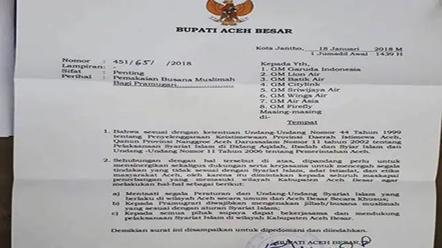 Pramugari berhijab