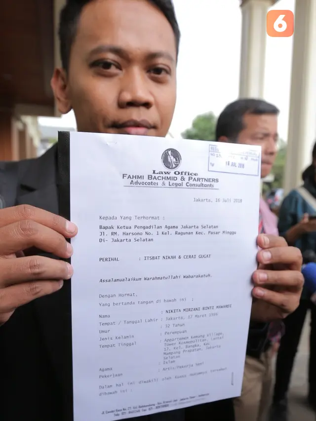 [Bintang] Kuasa Hukum Nikita Mirzani