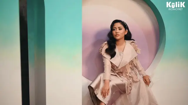 7 Pemotretan Terbaru Rachel Vennya, Penampilannya Curi Perhatian