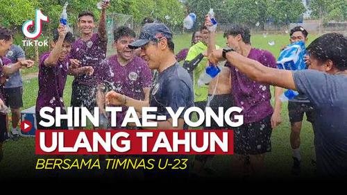 VIDEO TikTok Bola: Berulang Tahun, Shin Tae-yong Dapat Guyuran dari Pemain Timnas Indonesia U-23