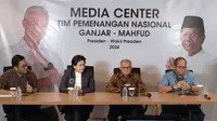 Politikus PDI Perjuangan Aria Bima saat konferensi pers media center Tim Pemenangan Nasional (TPN) Ganjar Pranowo dan Mahfud Md. (Merdeka.com/Alma Fikhasari)