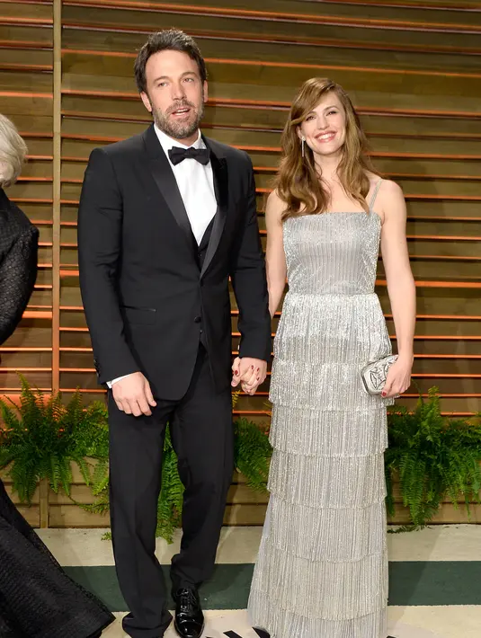 Jennifer Garner dikabarkan tengah mengandung benih cintanya dengan Ben Affleck. Kedua pasangan inipun dikaitkan dengan rumor perceraian yang di gugat langsung oleh Ben. (AFP/Bintang.com) 