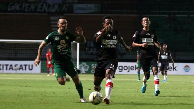 Persebaya Surabaya, Persipura Jayapura