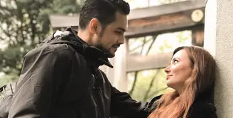 Bulan Maret menjadi bulan yang sangat dikenang oleh artis cantik Asmirandah dan Jonas Rivanno. Pasalnya, bulan tersebut menjadi hari bersejarah keduanya saat benih cinta mulai tumbuh. (Instagram/asmirandah89)