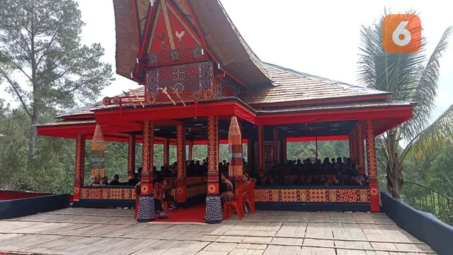 Rambu Solo' bangsawan di Lembang Gasing digelar secara unik dengan balutan kesederhanaan. (Liputan6.com/Eka Hakim)
