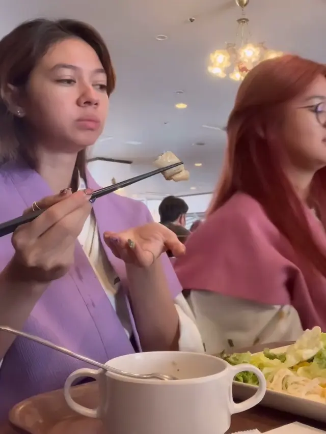 OOTD Yuki Kato Pulang Kampung ke Negara sang Ayah di Jepang. [@yukikt]