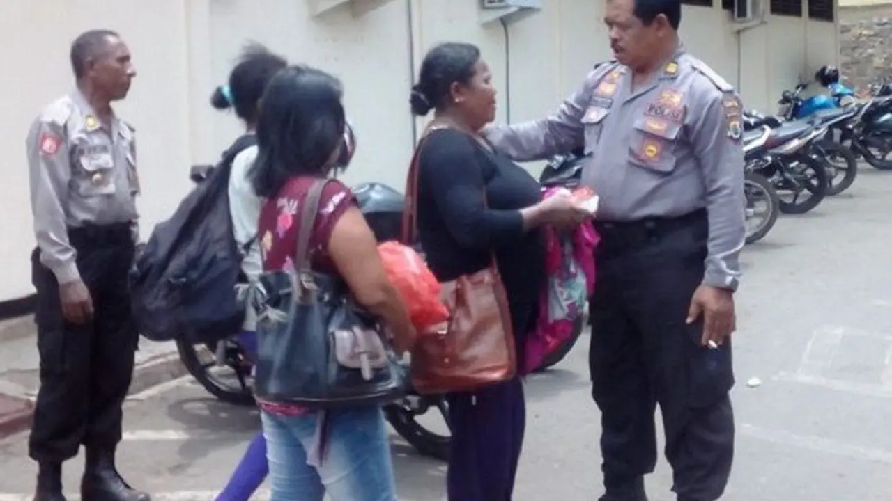 3 Istri WNI Sandera Abu Sayyaf Asal Flotim Berterima Kasih
