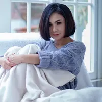 5 Potret Aktivitas Yuni Shara saat Isolasi Diri