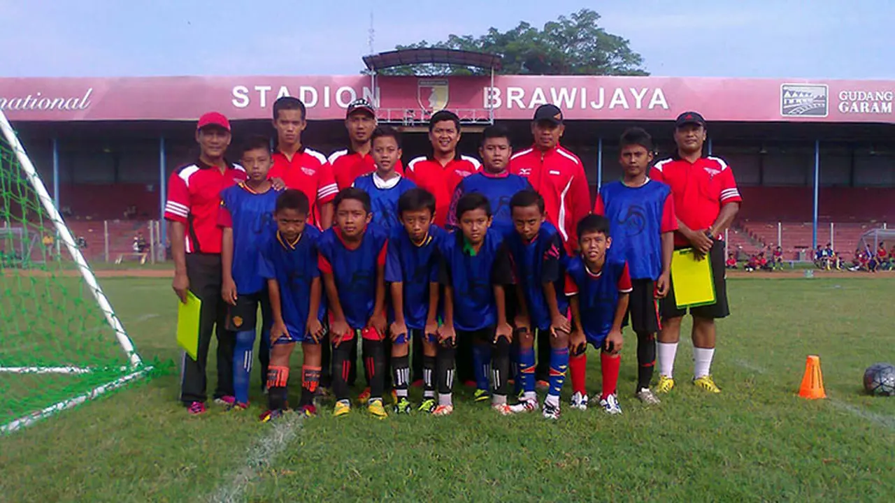 Legenda Persik