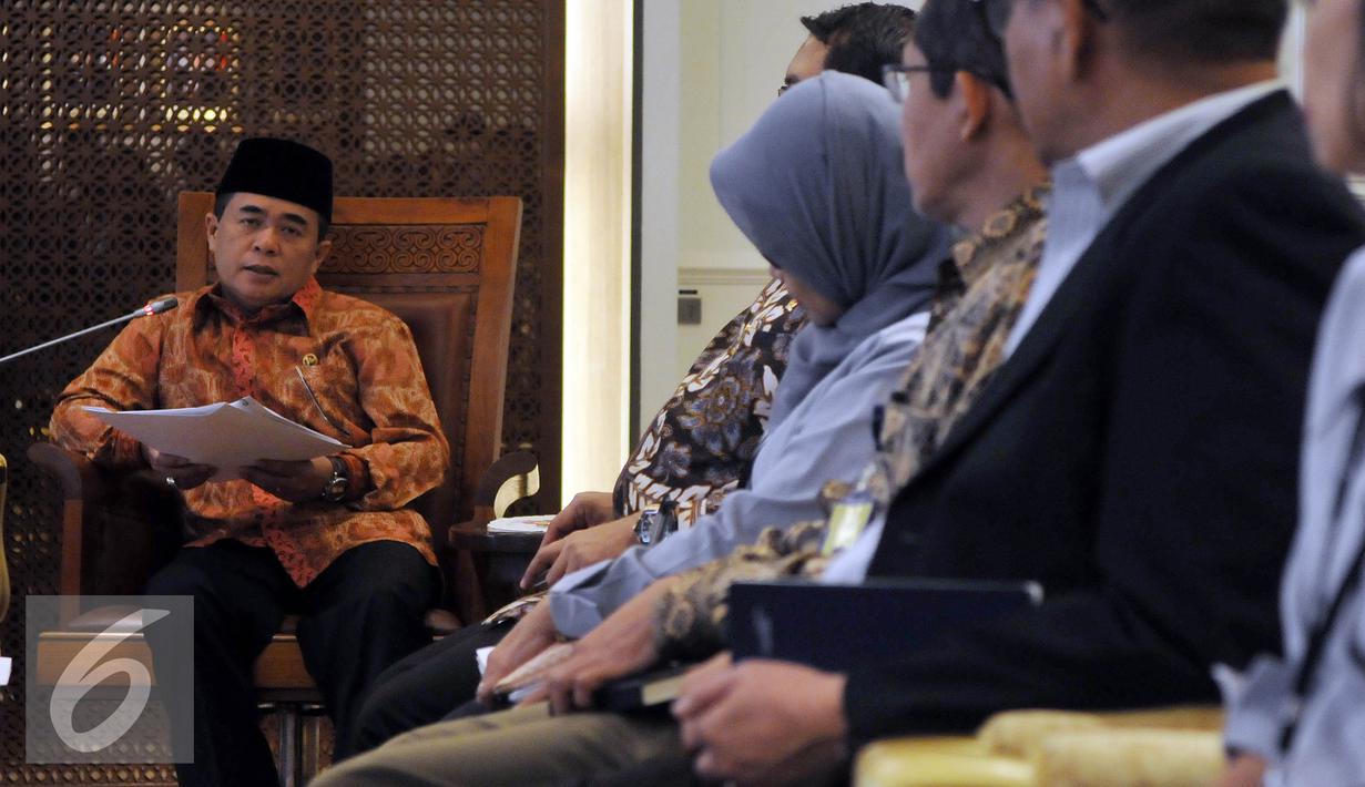  Pertemuan Ketua DPR dan KY membahas usulan Lima calon hakim agung (CHA) dan dua Calon Hakim Ad Hoc Tipikor di Kompleks DPR, Senayan, Jakarta, Kamis (30/6). (Liputan6.com/Johan Tallo)