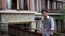 Kini penyanyi muda dan tampan, Teuku Rasya menjalani project pembuatan video clip yang bertajuk 'Ku Kan Menunggu Mu'. (Adrian Putra/Bintang.com)